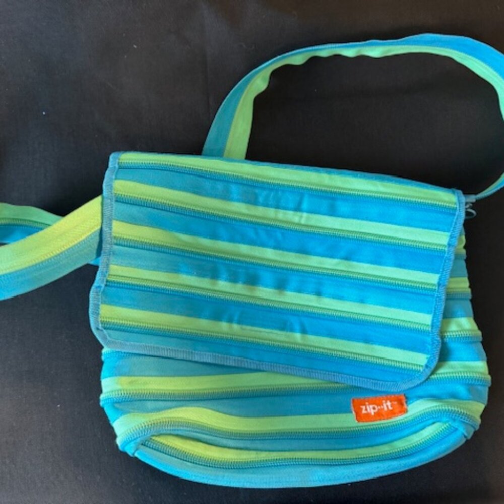Blue & Green Zip-It Bag with Strap - Super Cute